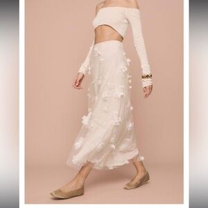 Reformation
Women's Natural Gabriella Skirt